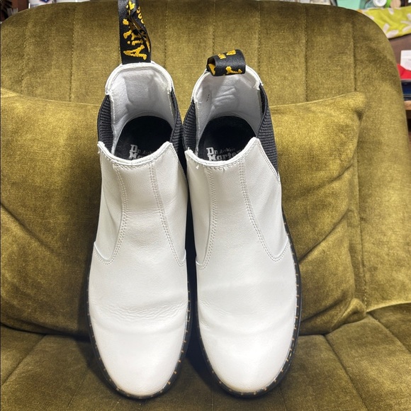 Dr. Martens White Dorian Chelsea Boots size 9 - Picture 3 of 7